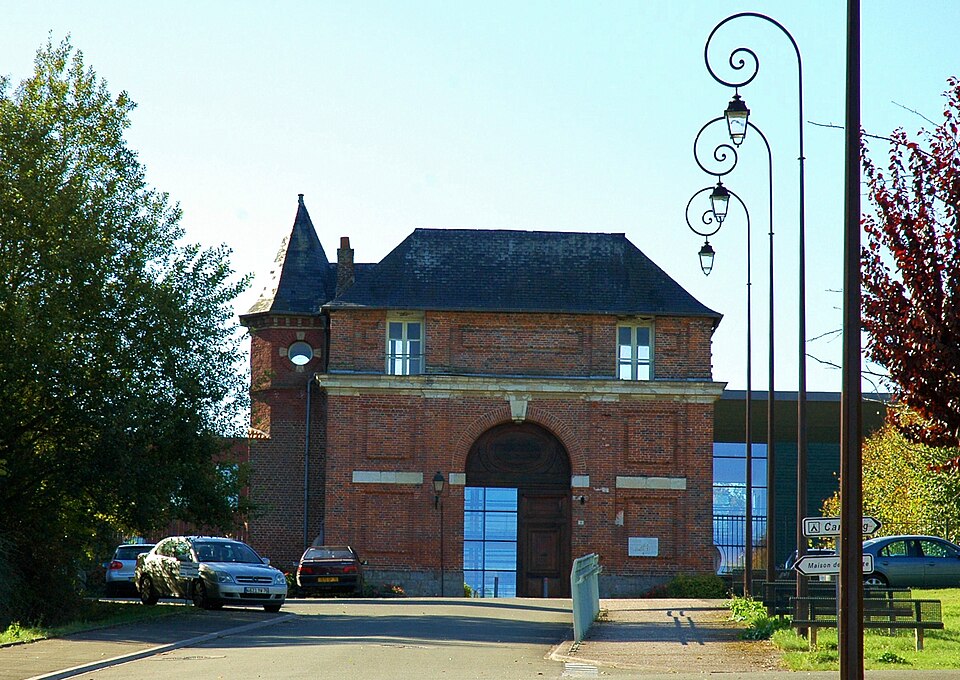 château Aumale