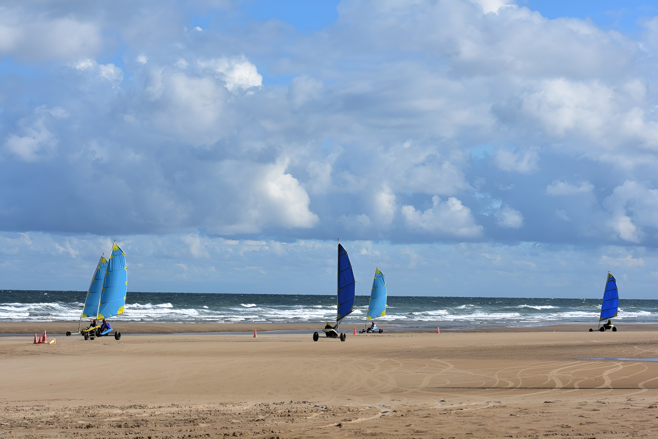 MSCHAFFchar à voile à Omaha beach