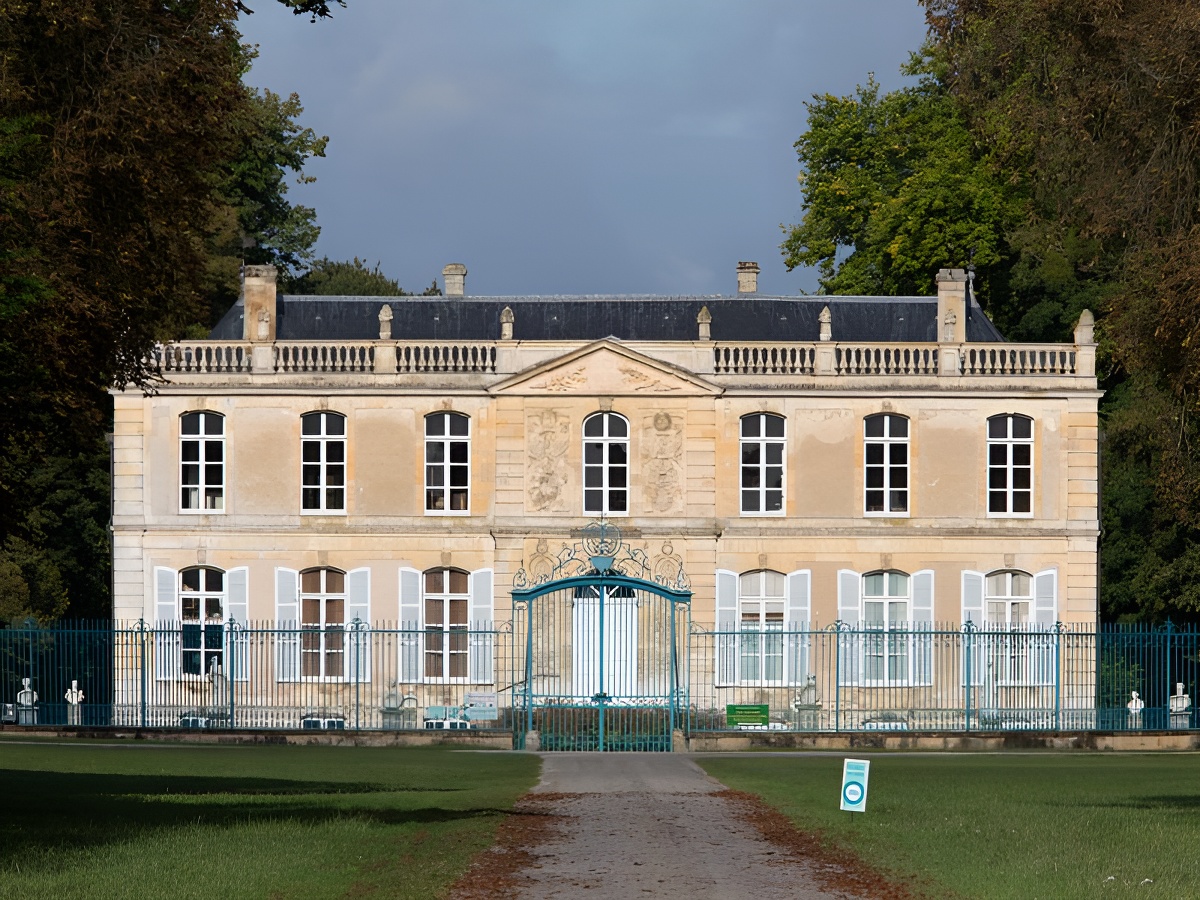 Le parcs et les jardins du château de Canon vus par A Guérin Litosphere - Calvados Tourismechateau-de-Canon