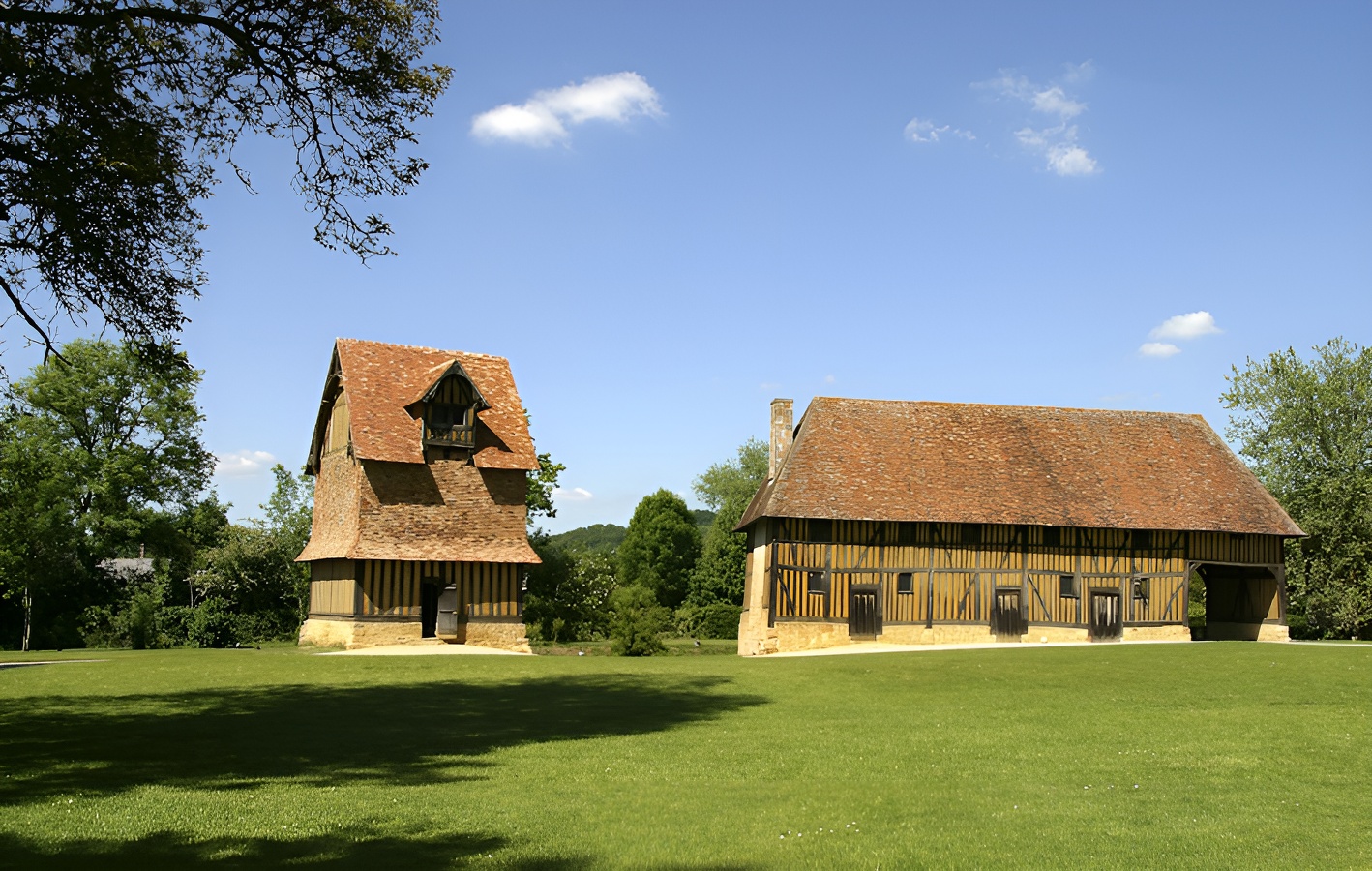 Alain BaudryChâteau de Crèvecoeur_colombier ferme ©Alain Baudry