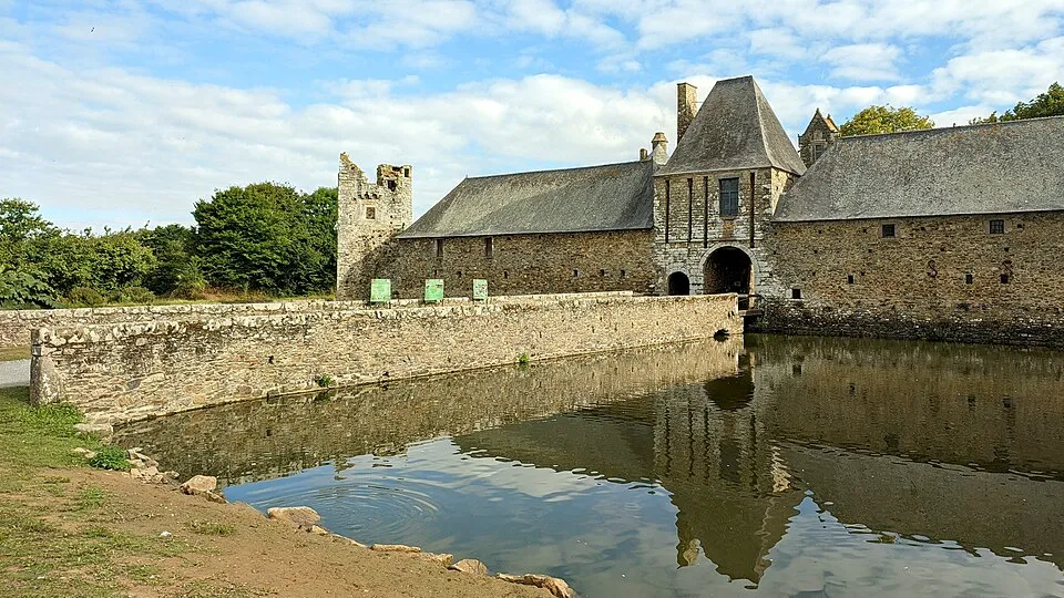 Château de Gratot entrée