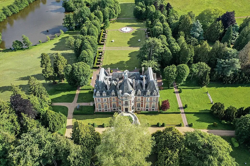 Chateau de la Ferté-Fresnel