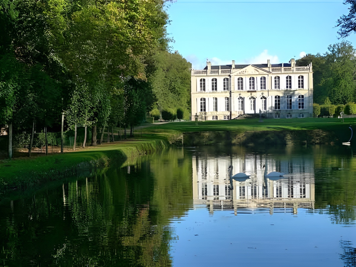 © parc et jardins du château de CanonChateau et jardins de Canon