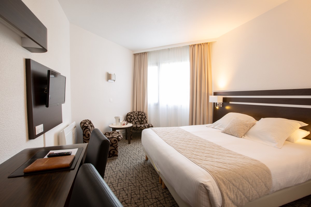 PROPRIÉTAIREcherbourg-en-cotentin-hotel-chantereyne-0