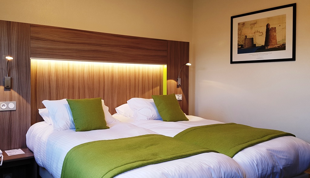 PROPRIETAIREcherbourg-en-cotentin-hotel-le-cercle-5