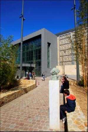JM Enault_Ville de Cherbourg-OctevilleCherbourg-Octeville_Musée Thomas Henry_quasar_2015