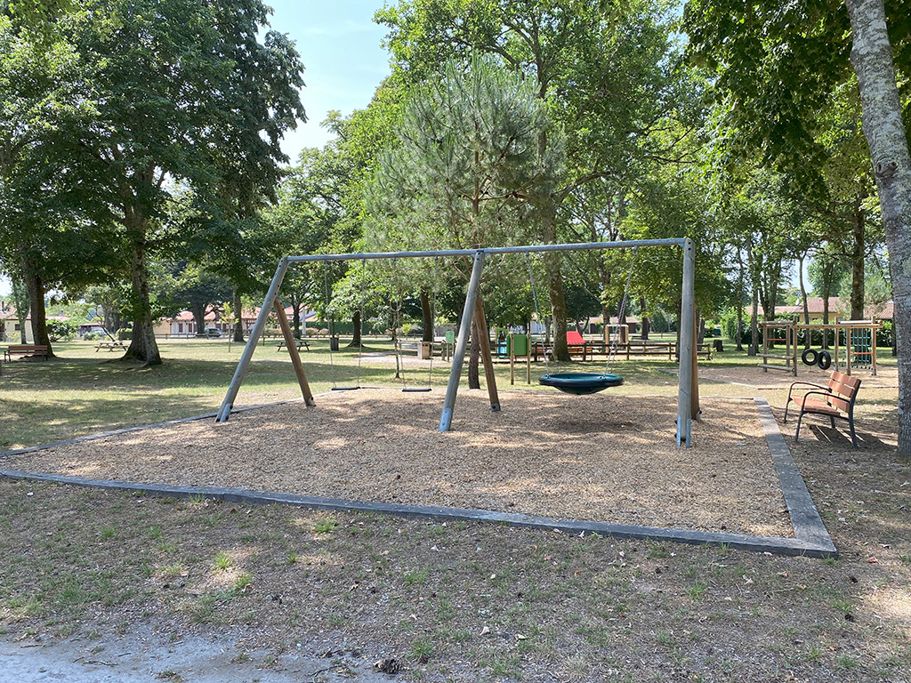 CLNTCLNT-LINXE-Parc Dufau (18)_BD