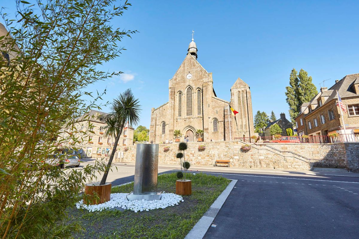©OTMSMNALAMOUREUXCollégiale Mortain 1