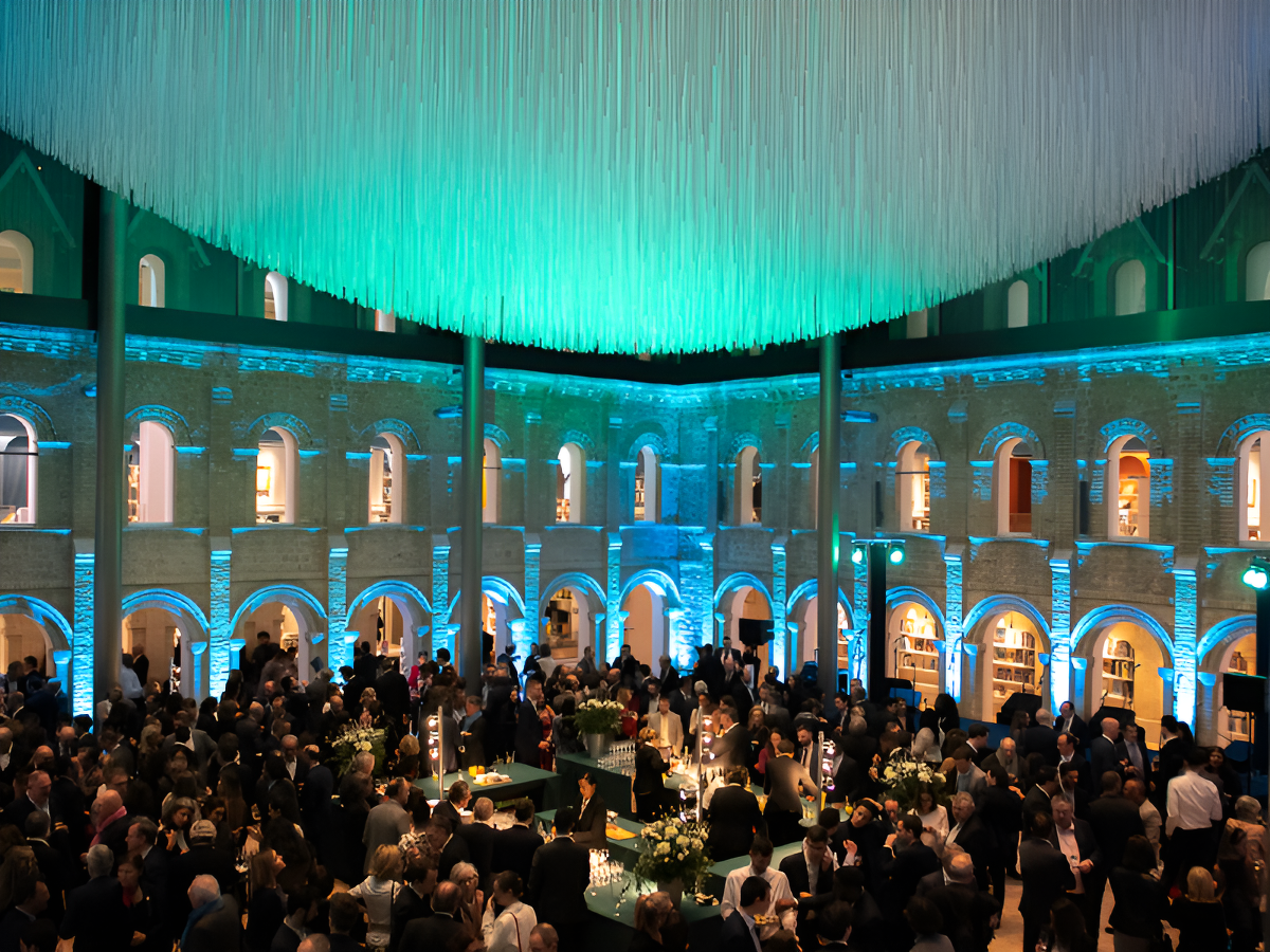Naïade PlanteCongrès dans le Cloître des Franciscaines