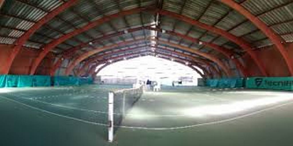 tennis clubcourt couvert (Copier)