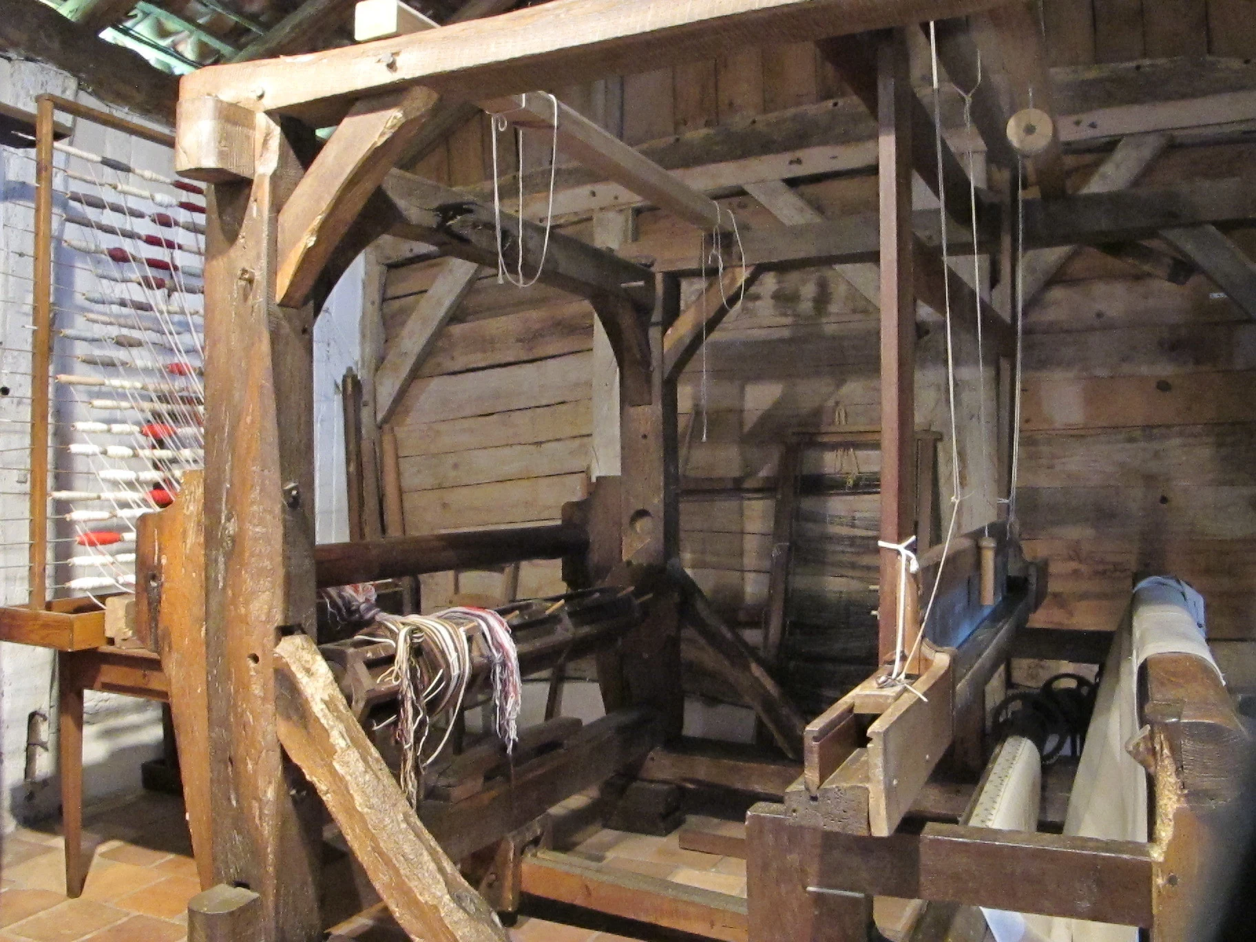 Détails dans la maison du Brassier - Écomusée du Marquèze 05.jpg