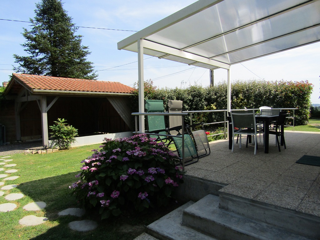 MarzinDehez 2 - terrasse abri