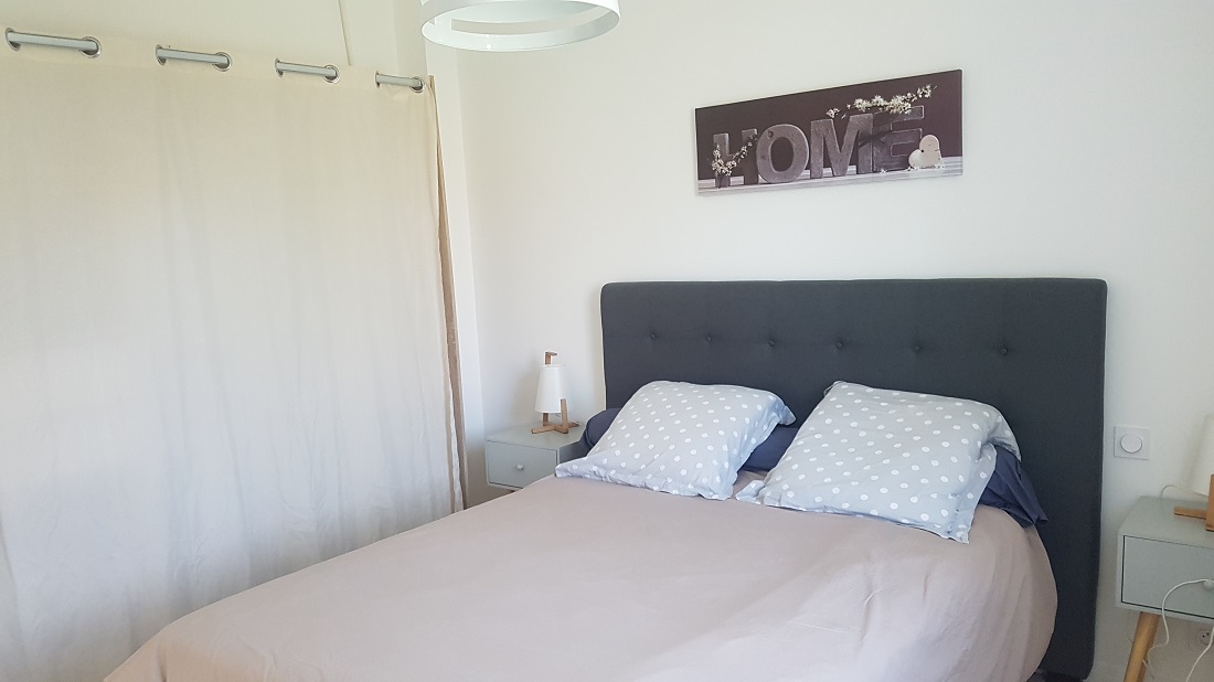 DevauxDevaux - chambre lit 2pers