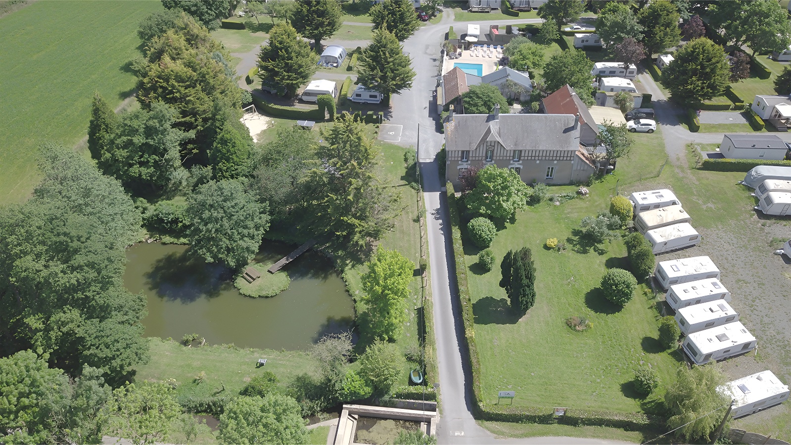 Mme Depuichaffray - Camping Le PicardVue aérienne - Camping Le Picard