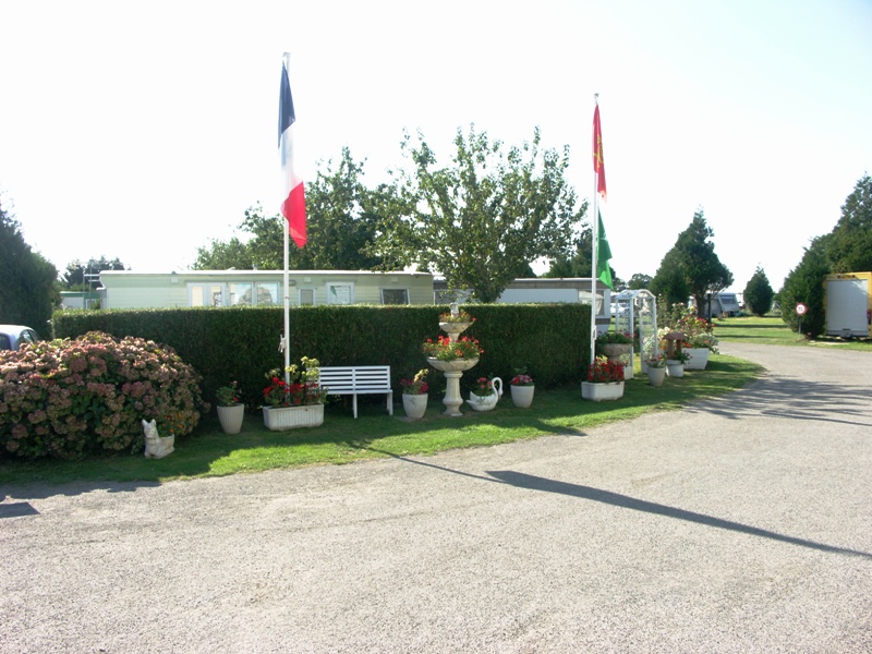 ©dragey-ronthon-camping-les-cognets