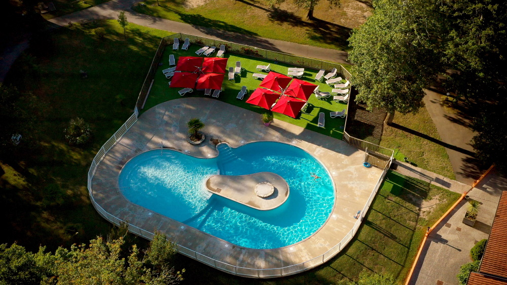 CAMPING LES CHENESdrone photo00001341