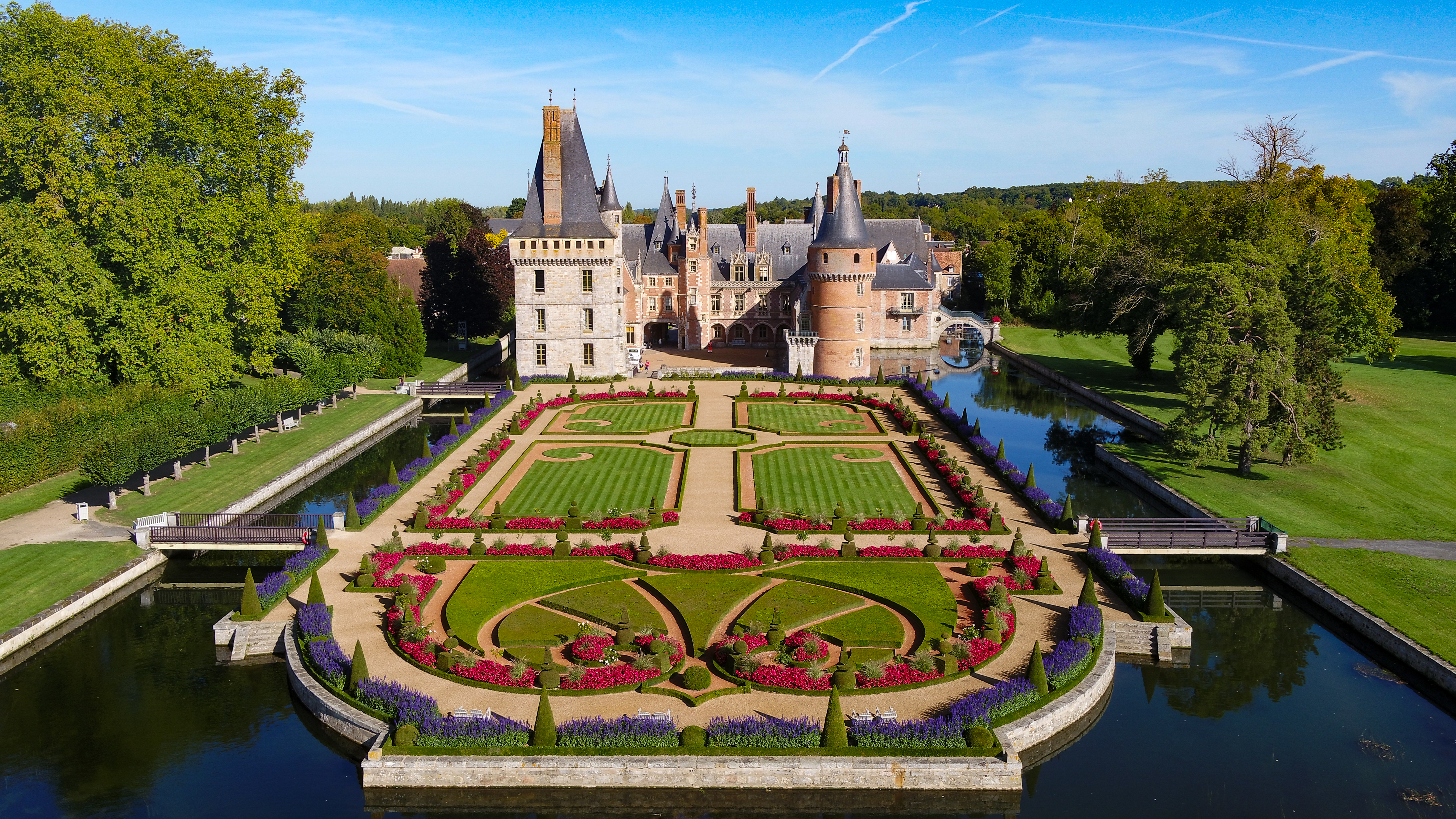 Conseil départemental d’Eure-et-Loir – Studio MartinoDroneJardinsMaintenon