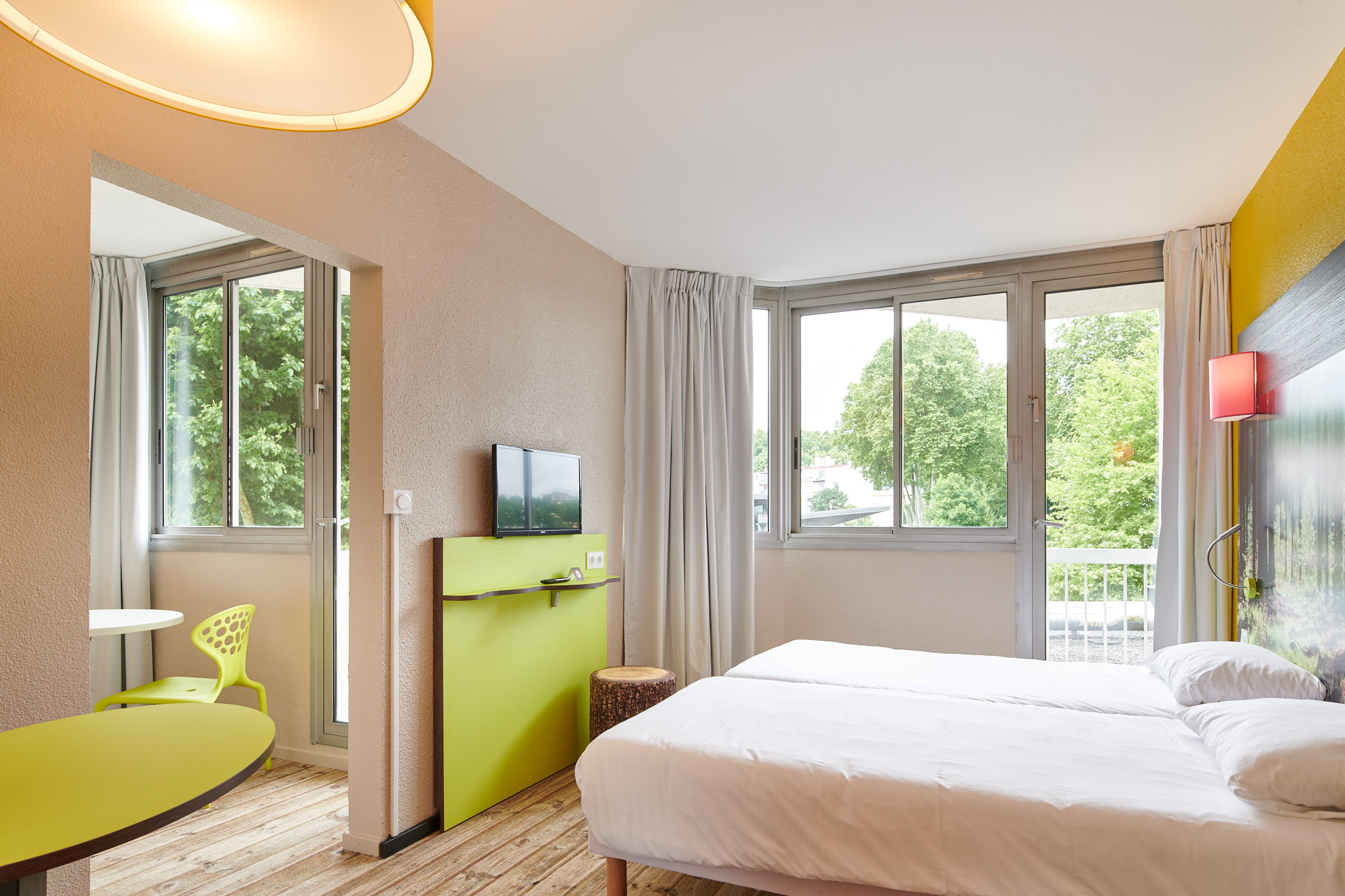MIRADOURChambre Salon