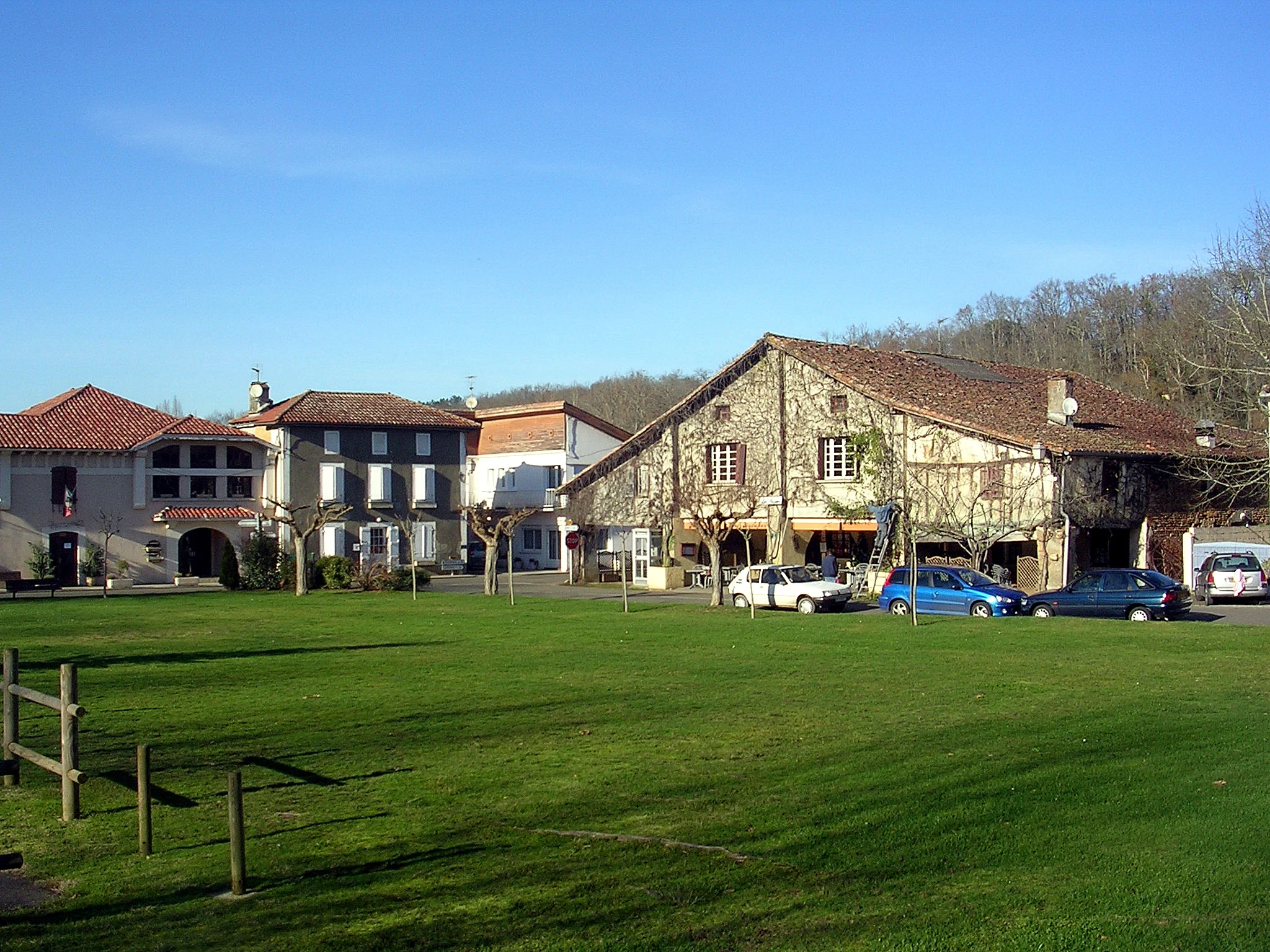 Duhort-Bachen place.JPG