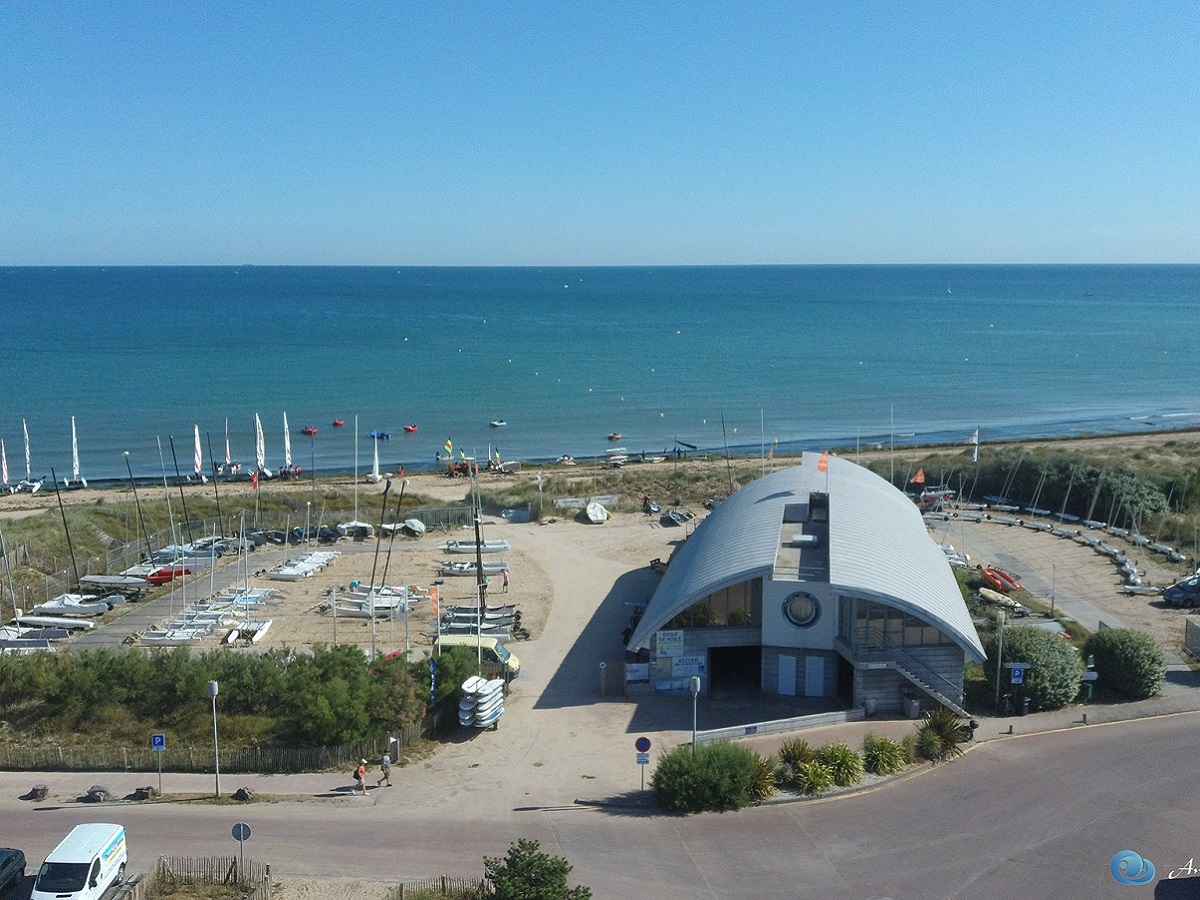 Lesage Cyrilecole-de-voile-de-courseulles-batiment