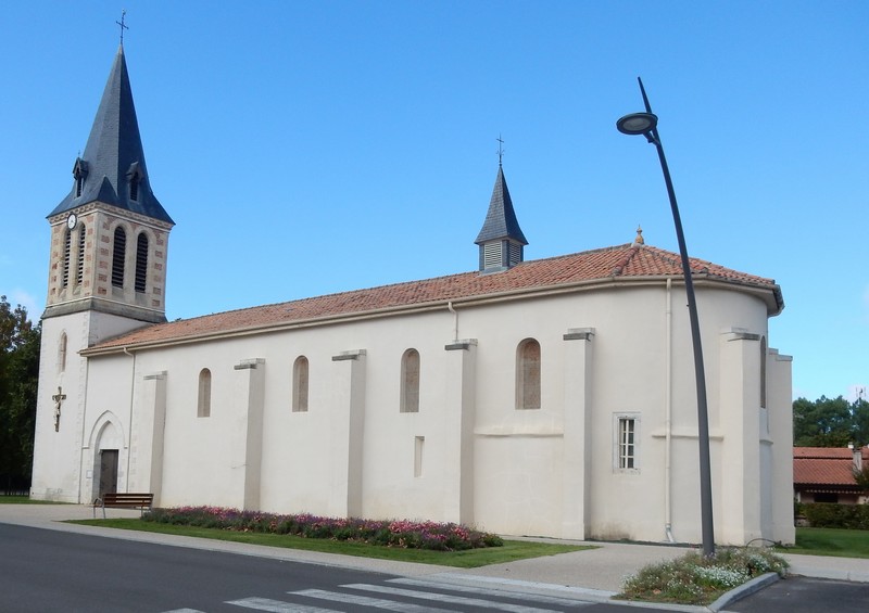 @ Office de tourisme MolietsL'église Notre Dame Moliets