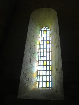 © OT Pays d'OrtheEglise Abbatiale - Vitrail01_Cagnotte