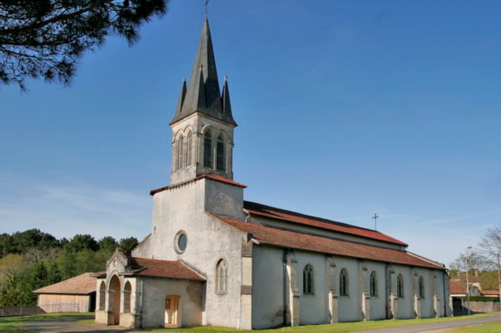 gasteseglise-notre-dame-ychoux