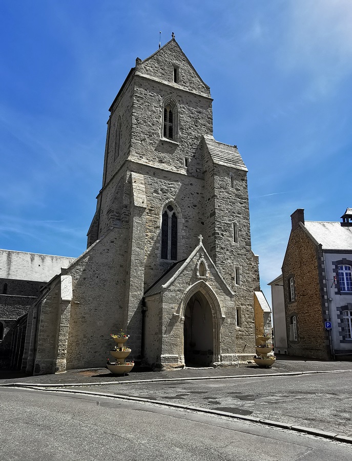 Coutances Tourismeeglise-saint-laurent-saint-sauveur-villages-saint-sauveur-lendelin (2)