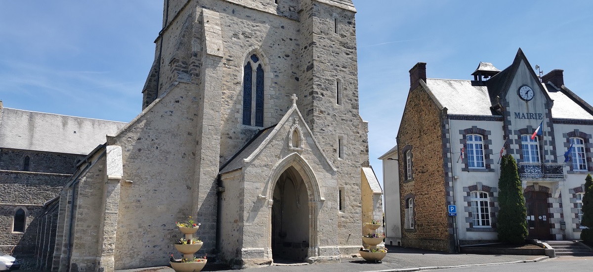 Coutances Tourismeeglise-saint-laurent-saint-sauveur-villages-saint-sauveur-lendelin (5)