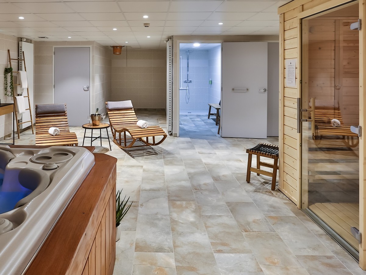 Julien HELIEEnsemble spa