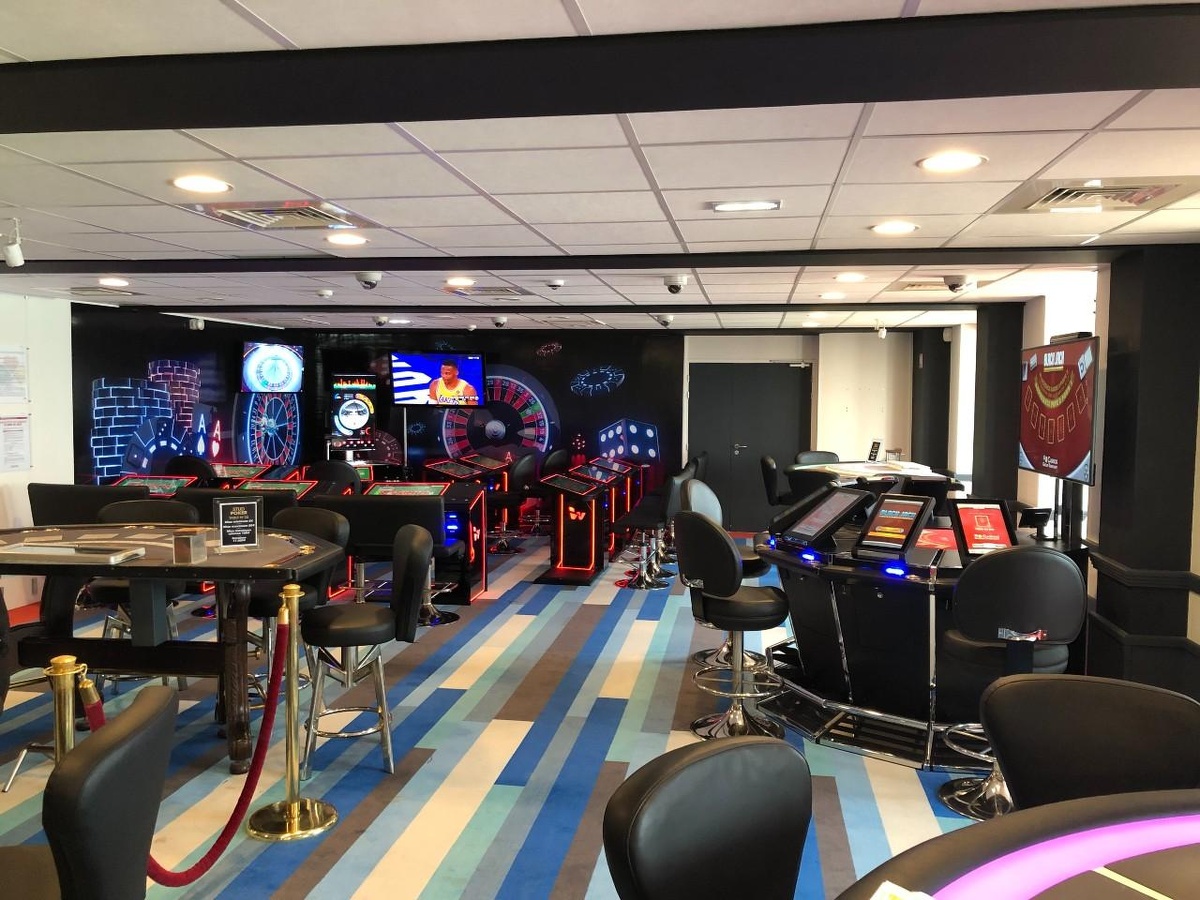 Delphine Vorniereespace-jeux-casino-tranchant-luc