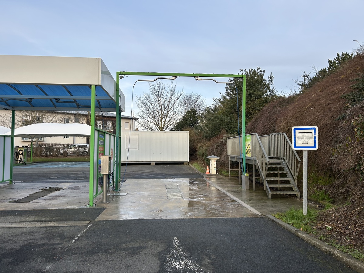 Orane Triniteexcel-wash-service-campingcar-courseulles