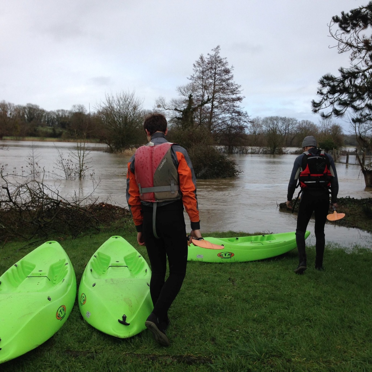 Eolia Normandiefaire du Kayak dans les marais avec eolia