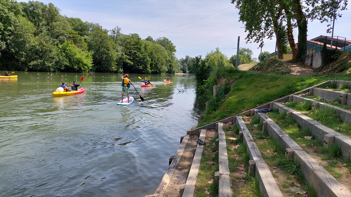 otccanöé kayak aturin