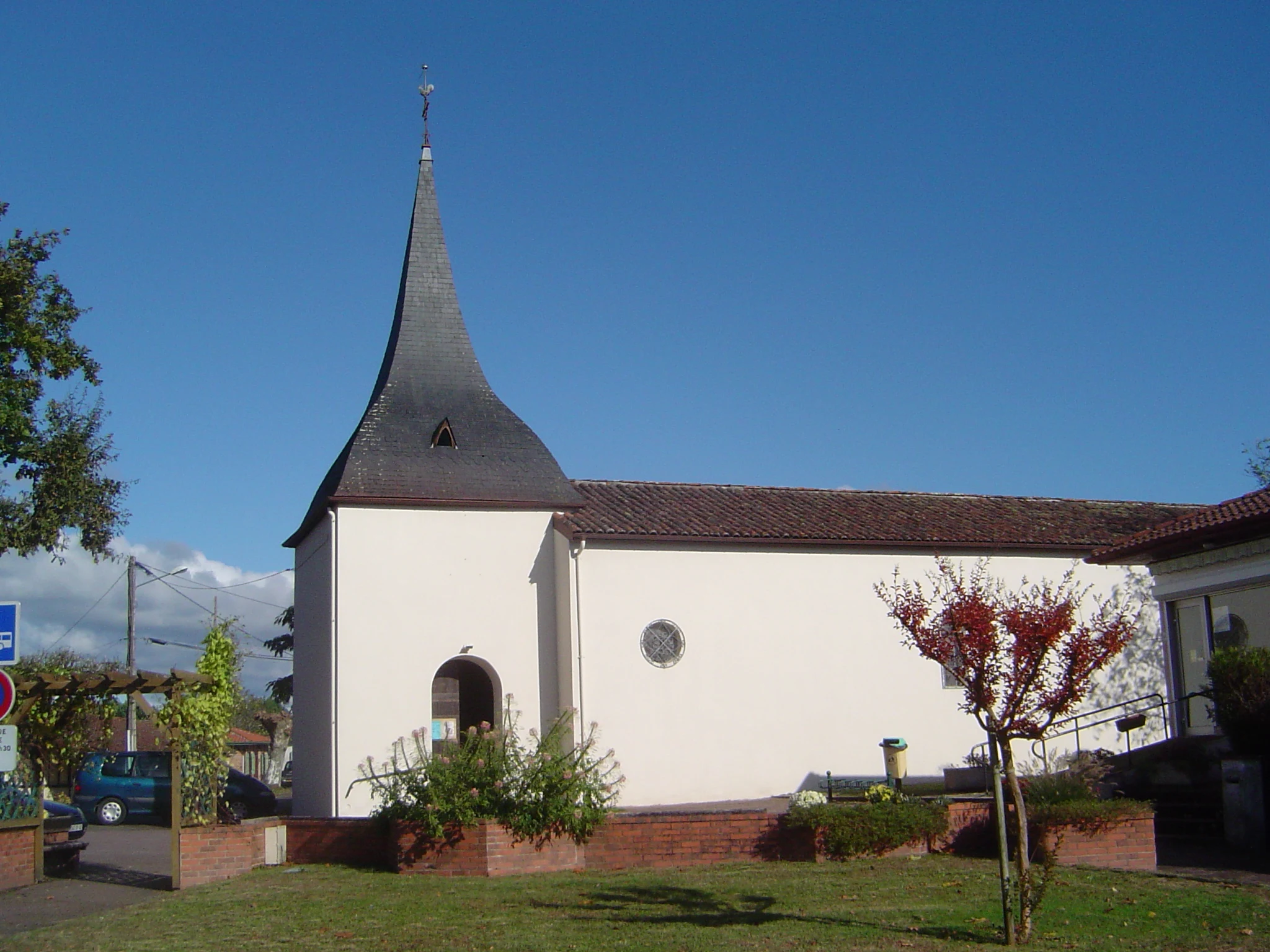FR-40-Vielle-St-Girons--eglisa-St-Joan-de-Vièla.JPG
