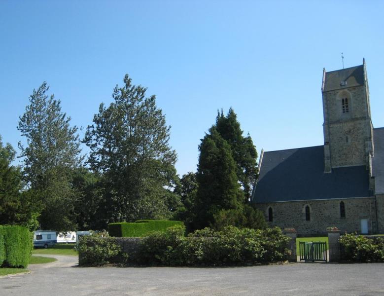 PROPRIETAIRESaint-Martin-d'Aubigny-aire-naturelle-le-clos-vert-1