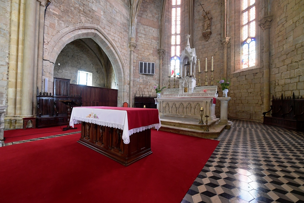 Gilles ARROYOGeaune église intérieur est
