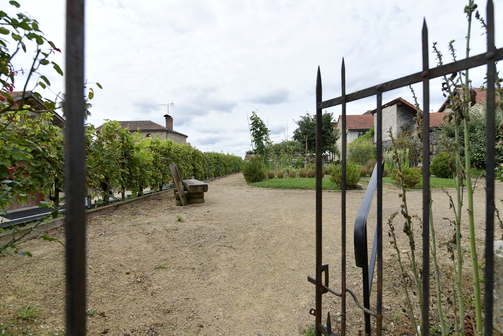 Gilles ARROYOGeaune jardin médiéval