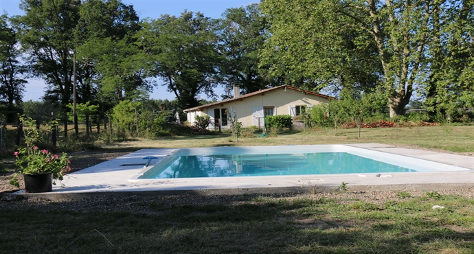 MEREDIEUGîte Horse Landes Pissos