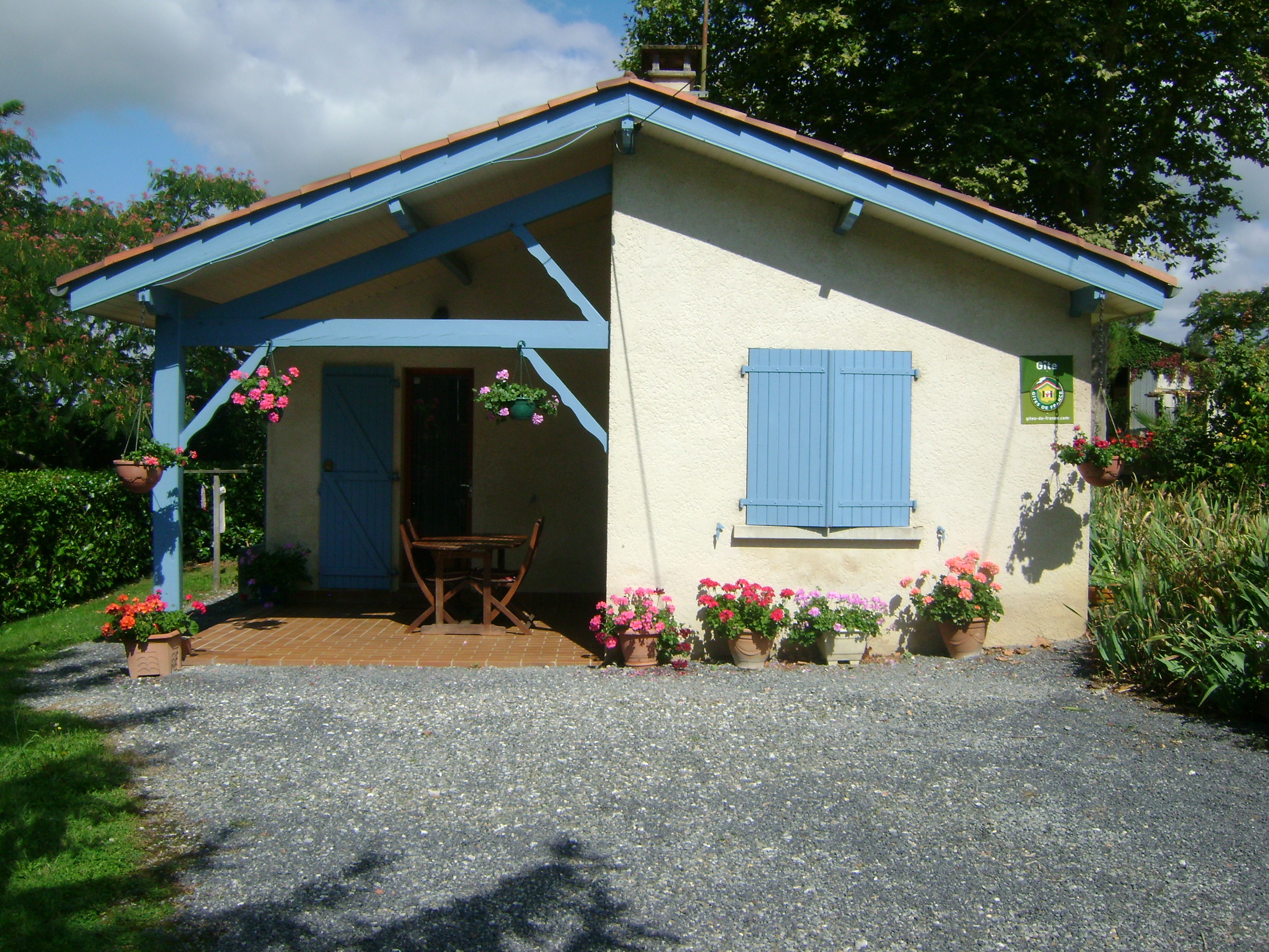Gîte Au TastetGîteAuTastet01-Mouscardès_AuTastet