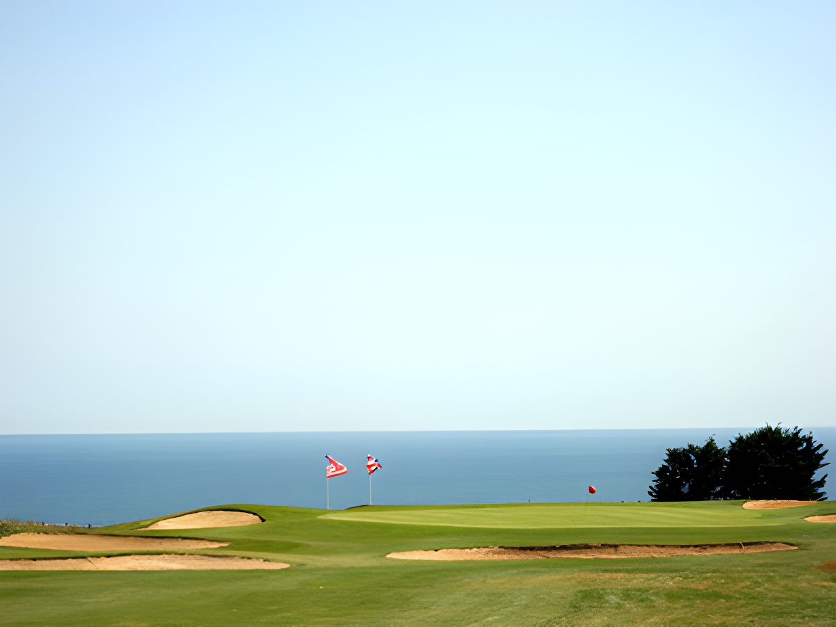 © Calvados TourismeGolf d'Omaha Beach