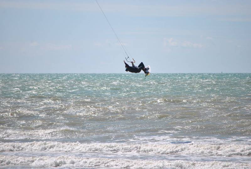 PROPRIETAIREgouville-sur-mer-pole-kite-surf-normandie (15)