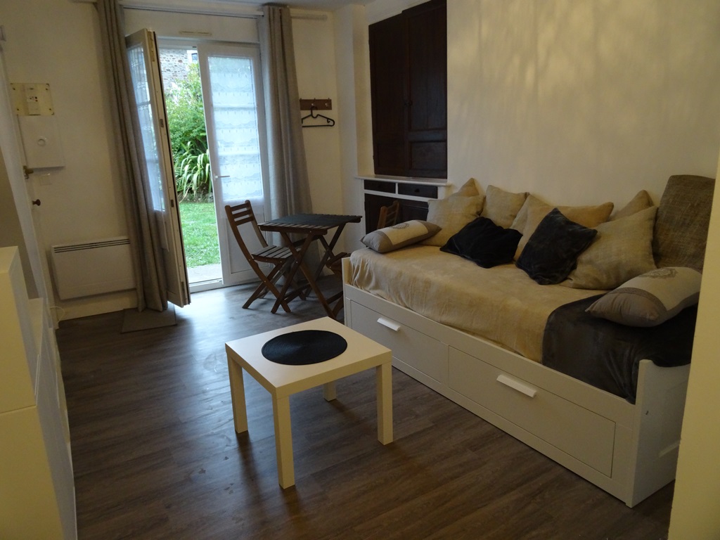 PROPRIETAIREgranville-meuble-swiderski-avenue-liberation-studio-2