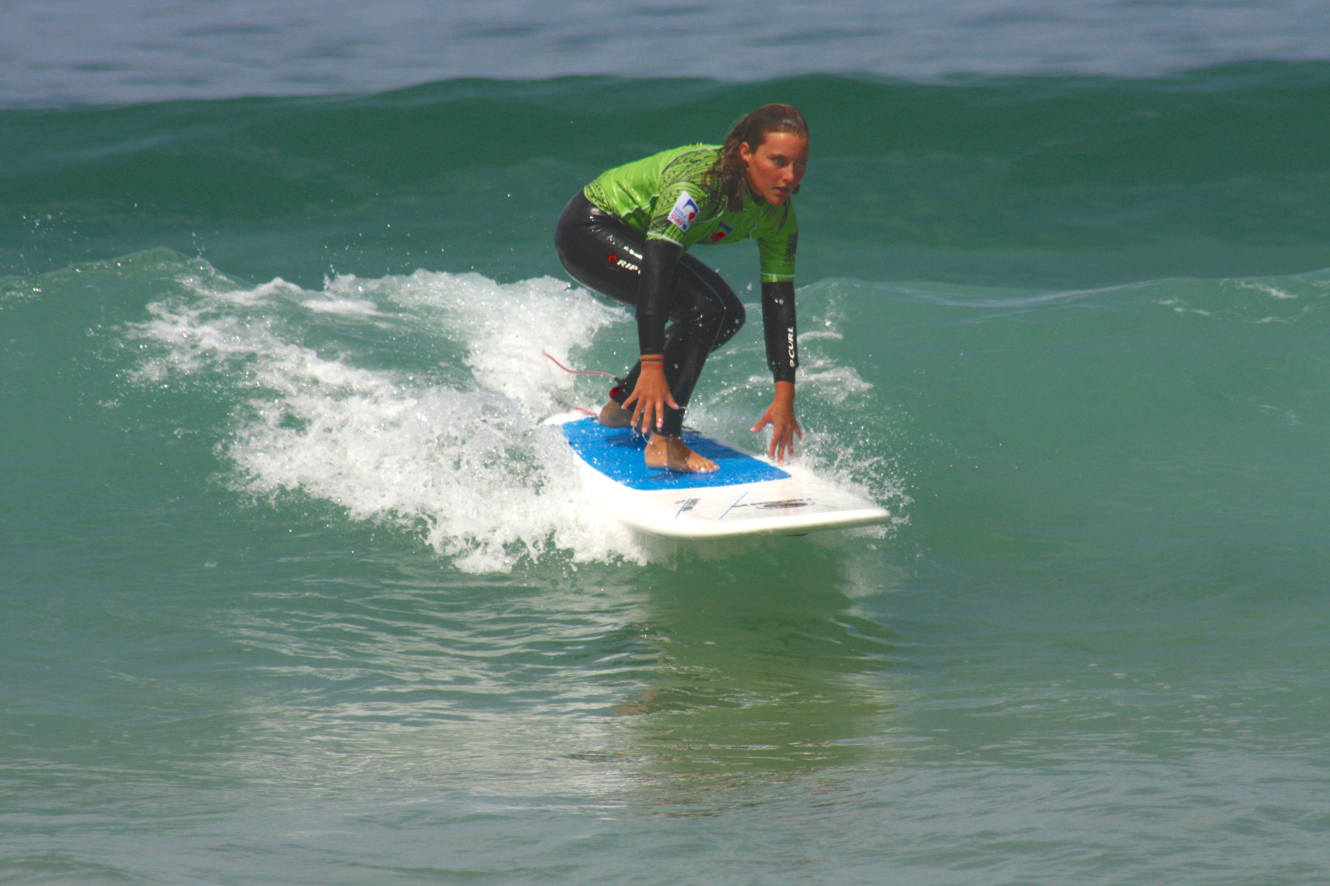 Tiki surf schoolGuide 2017