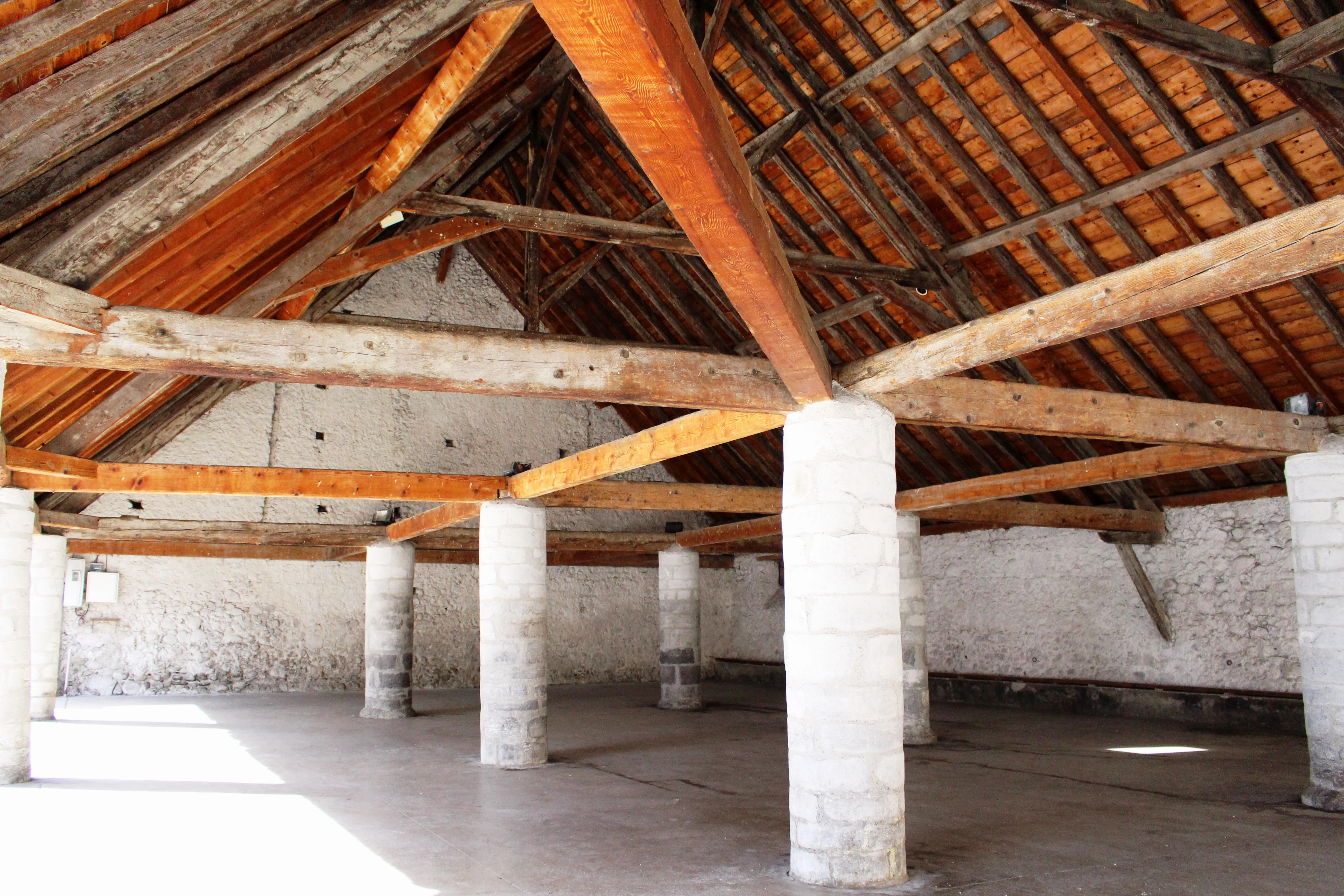 Halle de Campan (Hautes-Pyrénées) 3.jpg