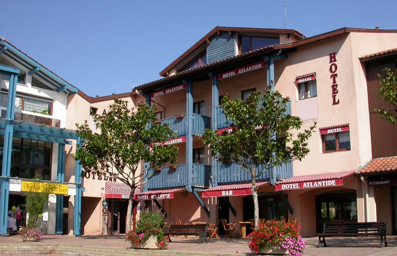 hotel atlantidehotel-atlantide-bisca