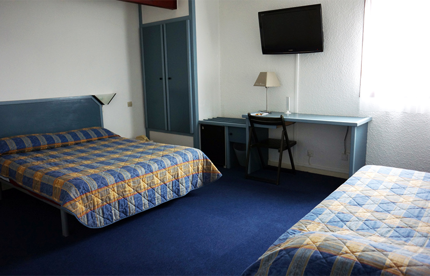 hotel atlantidehotel-atlantide-bisca-chambre