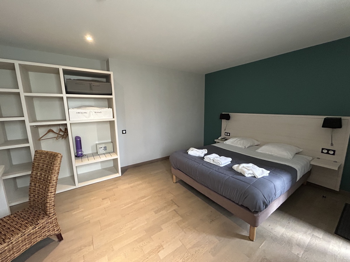 Orane Trinitéhotel-des-thermes-luc-chambre-pmr