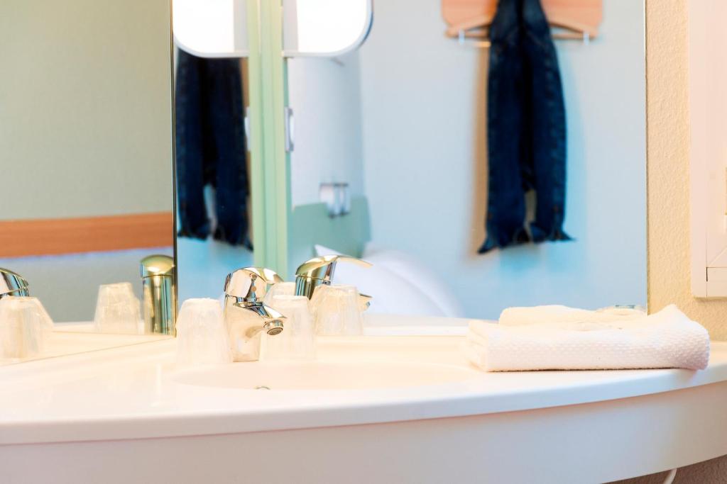 Andrea LefebvreHotel-granville-ibis-budget-9