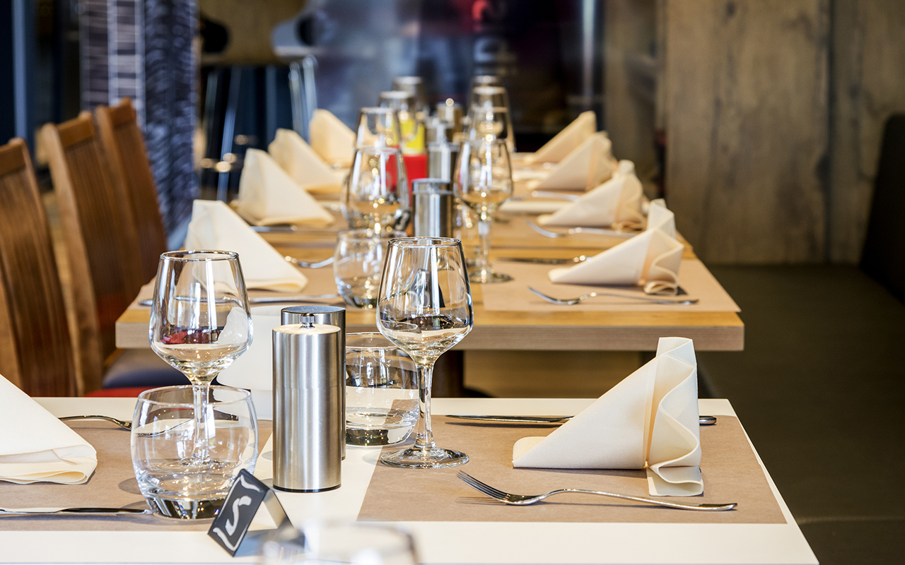PROPRIETAIREhotel-ibis-avranches-mont-saint-michel-Restaurant